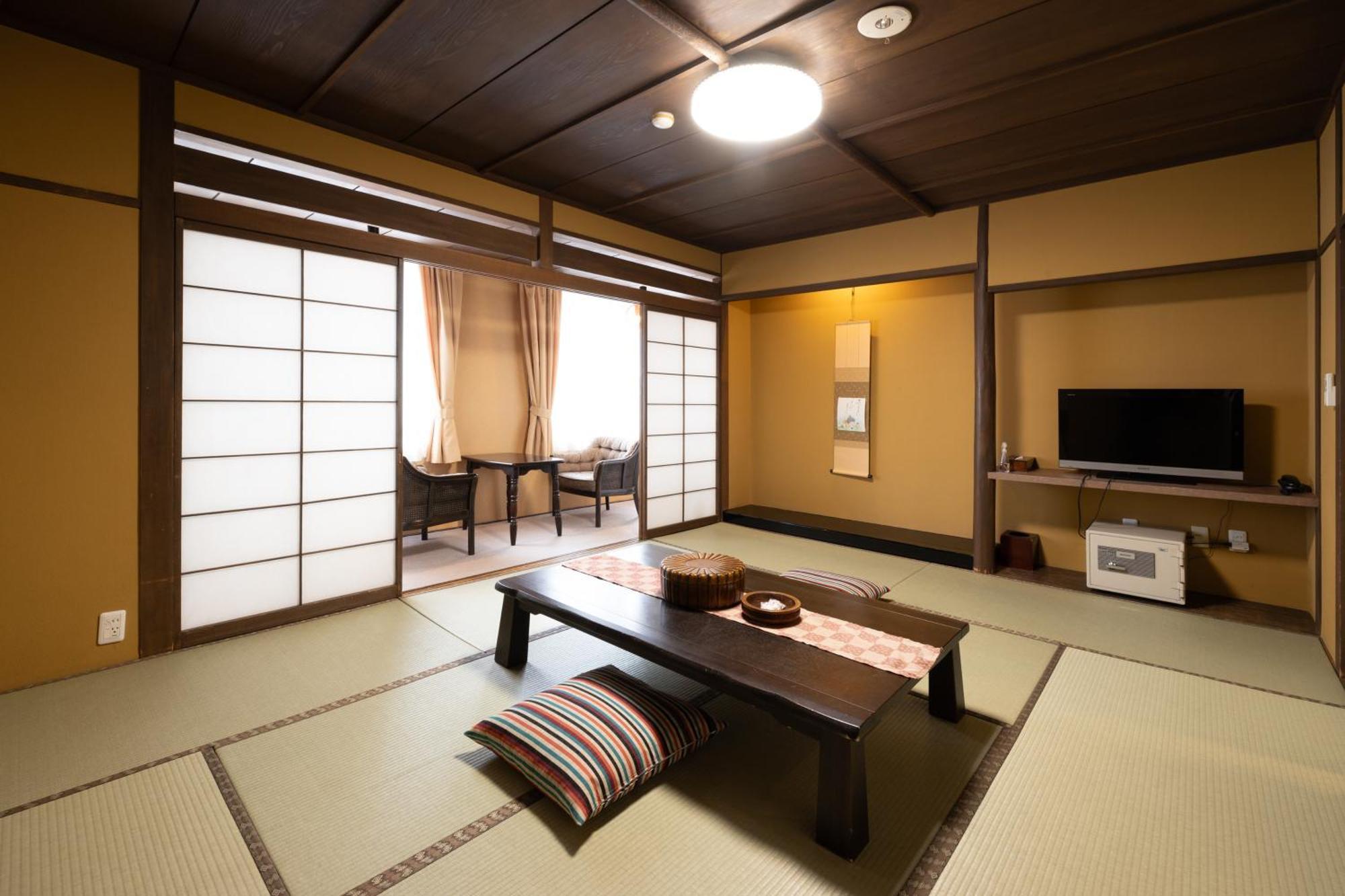 Ichirino Kogen Hotel Roan Hakusan Exteriör bild